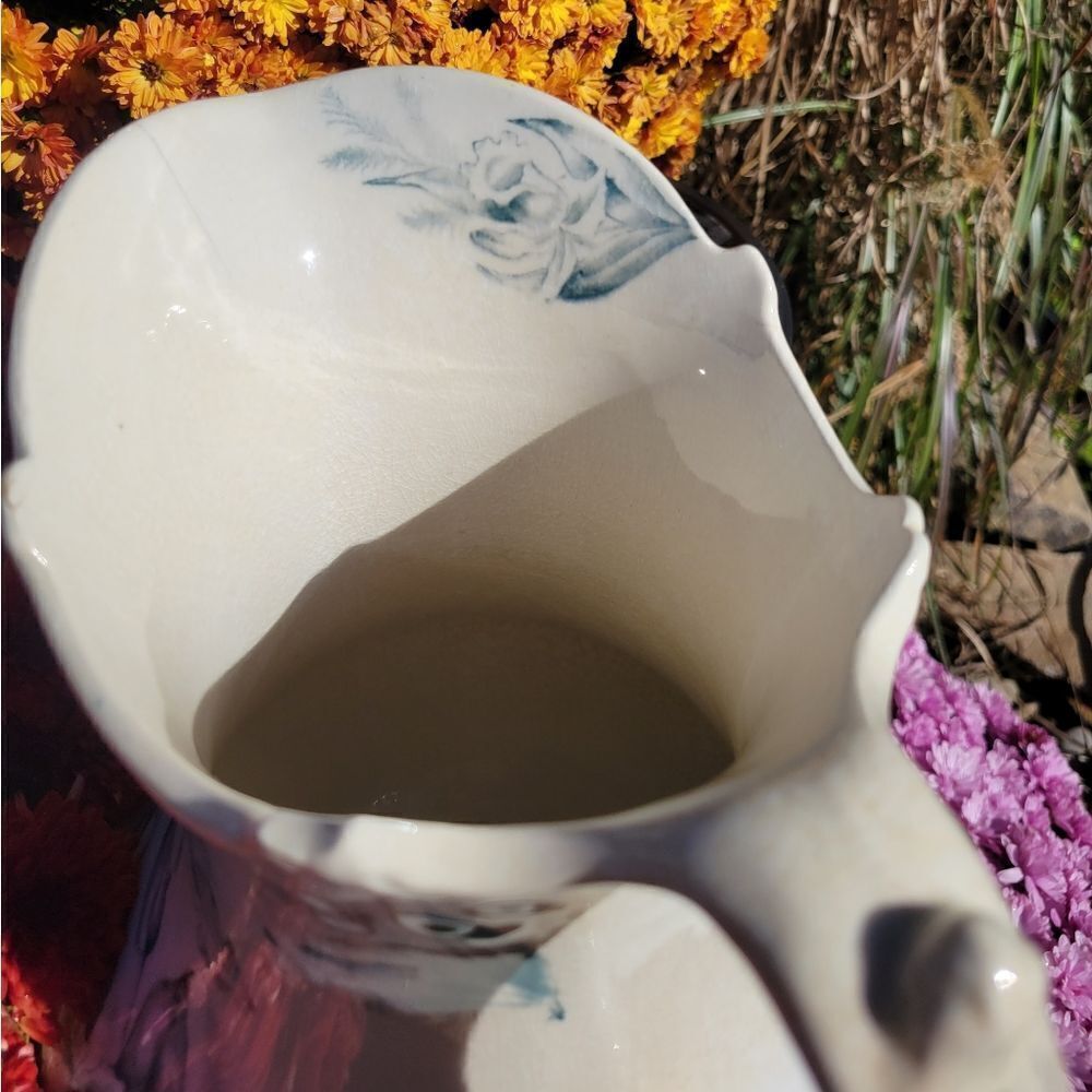 Vintage Pitcher - Picture 11 of 16